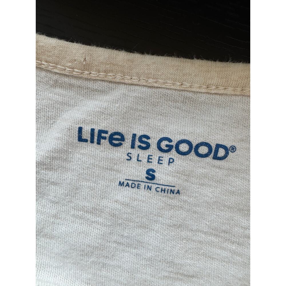 Life Is Good Peace Love Dogs Graphic Sleep Tee Shirt Size Small - Picture 4 of 10